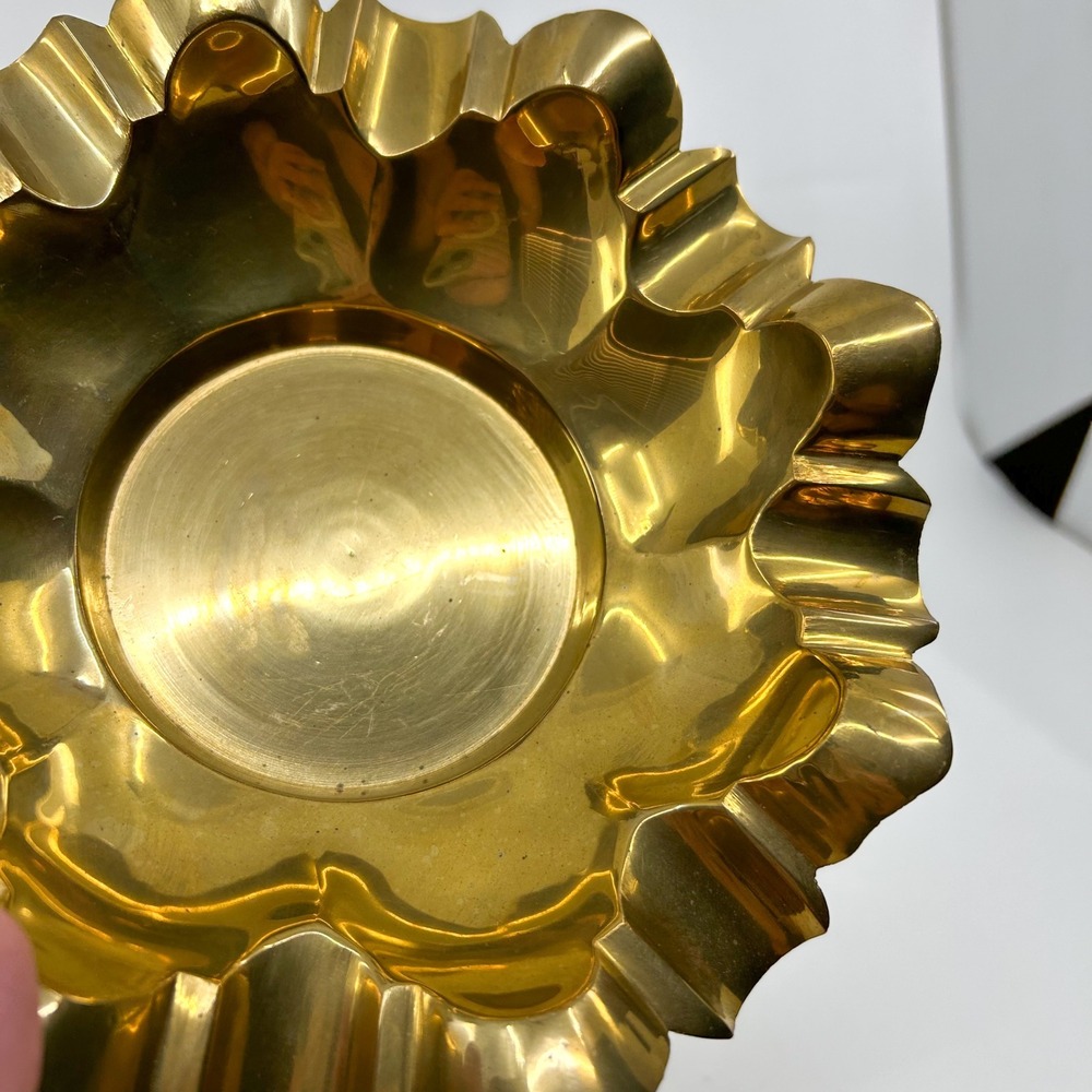 Vintage Brass Gold Tone Cigar Ashtray Mid Century Star Burst Hollywood Regency - Picture 7 of 16
